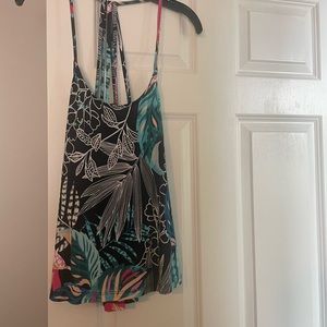 Venus floral strappy top size small